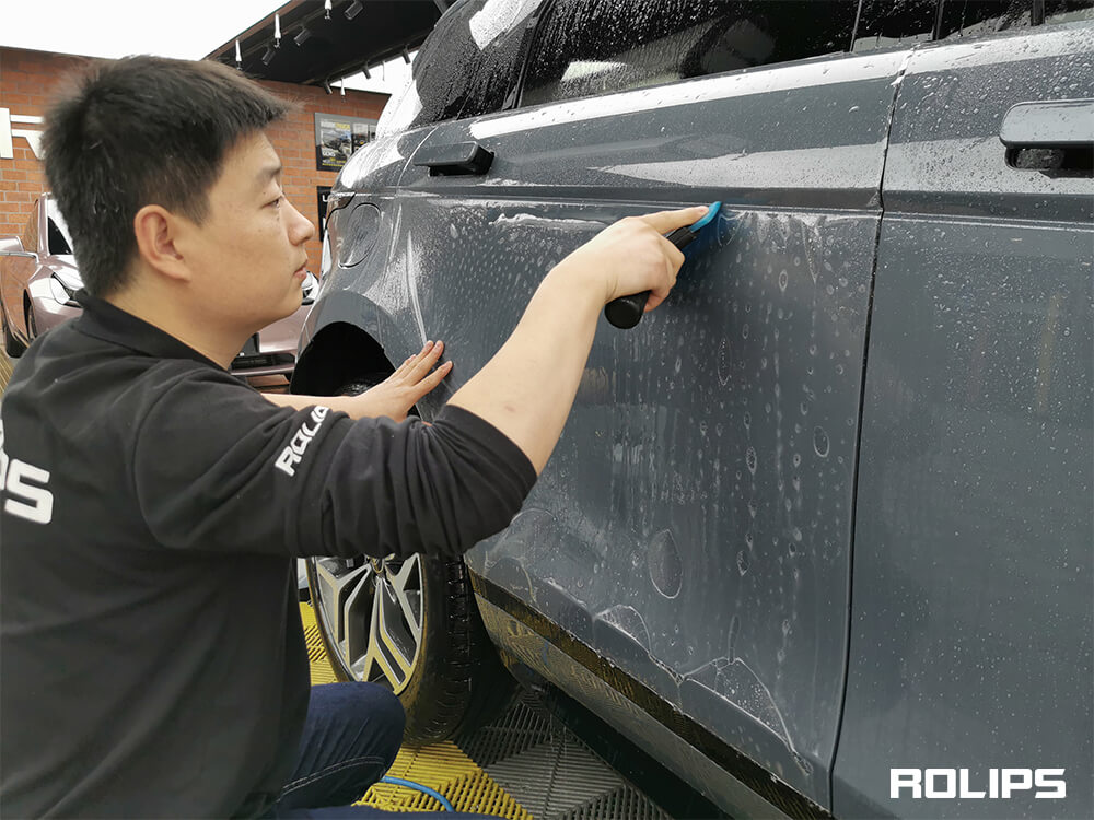 冬季貼車衣需要注意什么？剛貼完車衣下雪了怎么辦？（3）